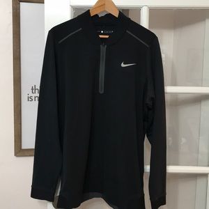 Nike Tiger Woods Collection Black 1/2 zip Pullover